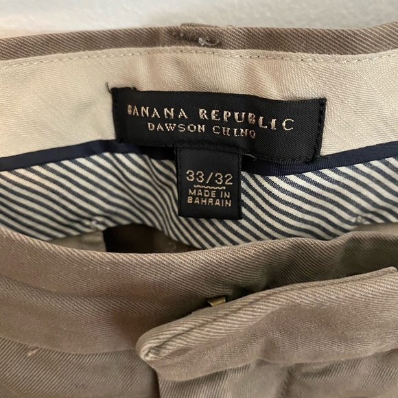 Banana Republic Men’s Chinos- size 33/32 - Picture 3 of 3